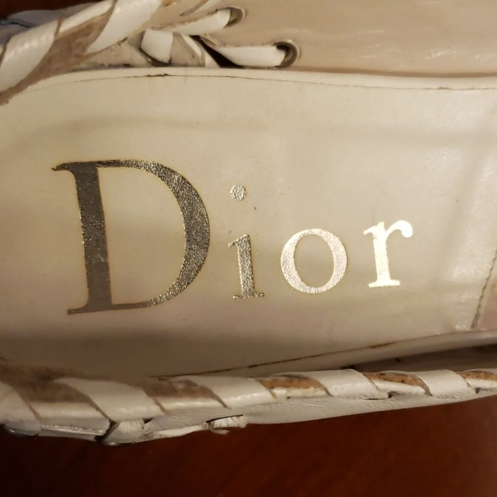 Dior Rare LU 12 Laces & Grommets White Leather Kitten Heels 38.5 - 8 Unique Euro - Picture 6 of 16